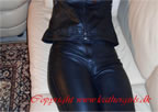 leathergirls_dk_pics_17.jpg (75kb)